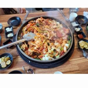 [인스타] [릴스&피드] [경기/의왕시] 춘천명동닭갈비