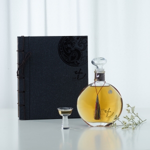 프리미엄 증류주 고운달 오크통숙성